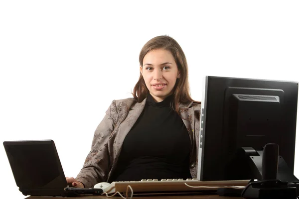 Jonge Zakenvrouw Werk Haar Werkplek — Stockfoto