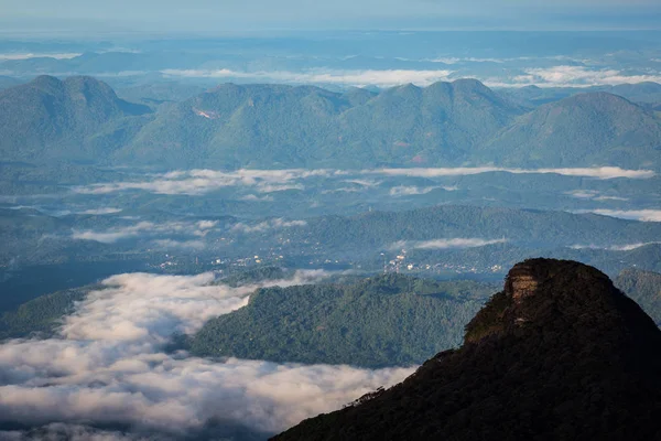 Vista Aérea Hermosas Montañas Desde Adam Peak Sri Lanka — Foto de Stock
