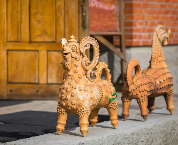 Oposhnya, Ukrayna-Eylül 21: Sanat Sergisi Potter