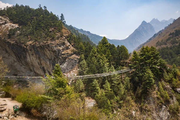 Sagarmatha Nepal April Himalayas Bridge 2016 Sagarmatha Nepal Eine Brücke — Stockfoto