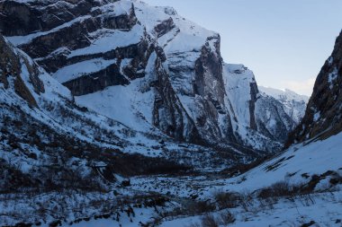 izleme Annapurna Merkez kampına Himalaya dağlarının güzel manzara