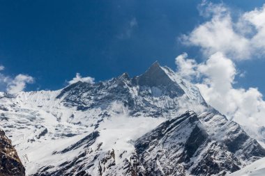 izleme Annapurna Merkez kampına Himalaya dağlarının güzel manzara