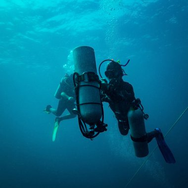 Scubadiver ekipman sidemount yapılandırma