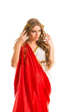 Beyaz bir arka plan üzerinde izole kırmızı Yunanistan toga içinde Antik Tanrıça
