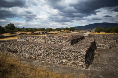 Teotihucan antik aztek piramitleri