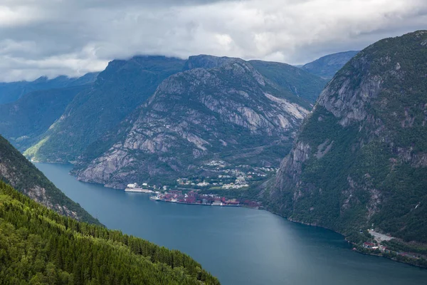 Schöne Sommerlandschaft Folgefonna Nationalpark Norwegen — Stockfoto