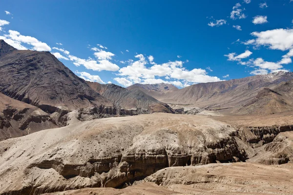 ラダック地域を探索します インドのヒマラヤ山脈 — ストック写真