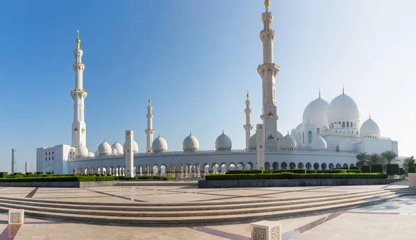 Abu Dabi Büyük Sheik Zayed Camisi — Stok fotoğraf