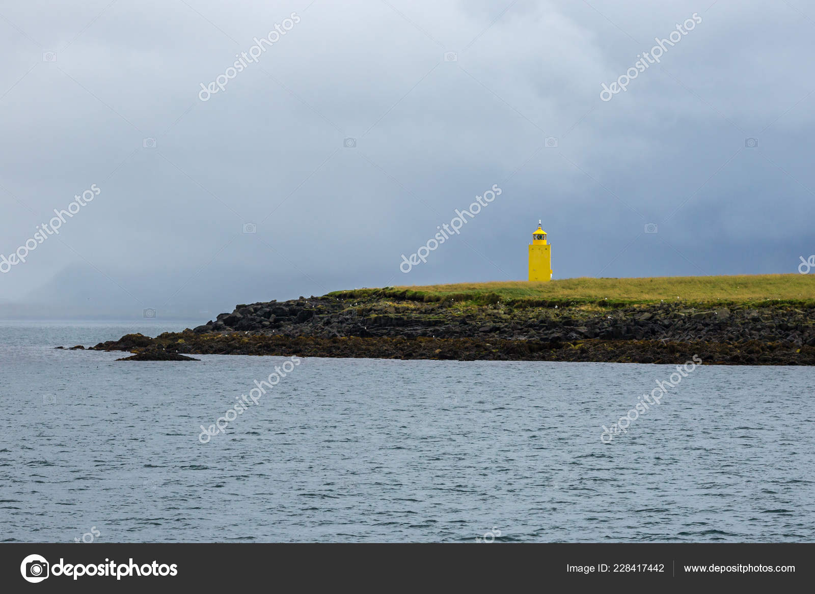 Get Panorama Van Zee Buurt Van Reykjavik Ijsland Stockfoto C Sergemi Free Get Wallpaper Panorama Van Zee Buurt Van Reykjavik Ijsland Stockfoto C Sergemi Desktop Wallpaper