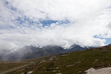 Himalayalar, güzel dağ manzarası il Ladakh, Hindistan