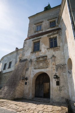 Polonya kalesi, modern Ukrayna topraklarında.