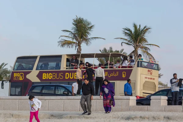 Viajando Pela Capital Dos Emirados Árabes Unidos Abu Dhabi — Fotografia de Stock