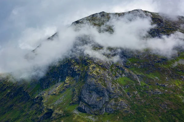 Hermoso Paisaje Del Parque Nacional Noruego Jotunheimen —  Fotos de Stock