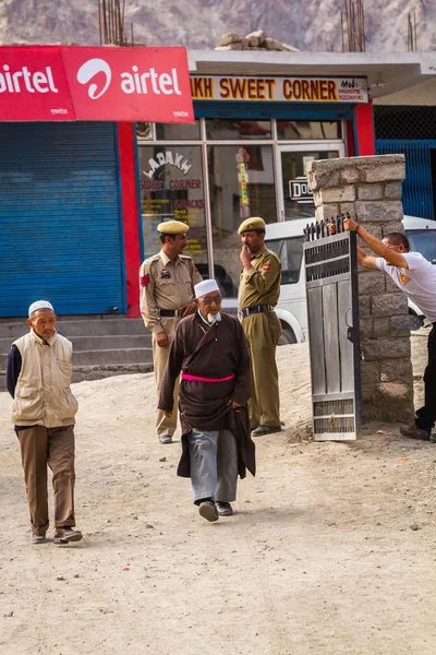 Leh India Septiembre Pueblo Ladakh 2011 Leh India Indios Calle —  Fotos de Stock