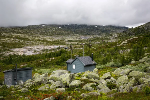 Paisagens Das Montanhas Norueguesas Trilha Para Trolltunga — Fotografia de Stock