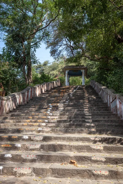 Treppe Die Zum Tempel Des Herrn Bhakthavatsaleswarar Führt — Stockfoto