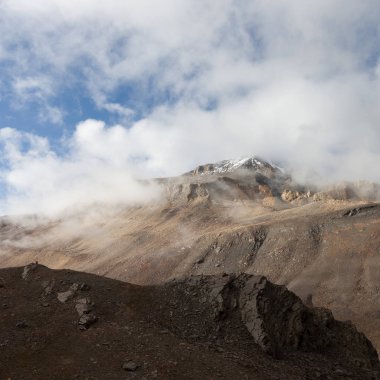 Himalayalar, güzel dağ manzarası il Ladakh, Hindistan