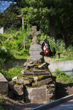 Satue mezarı eski mezarlığı üzerinde