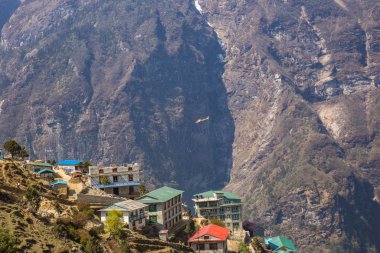 Namche çarşı, Nepal-28 Nisan: Panorama City 28, 2016 yılında Namche çarşı, şehir panoraması.
