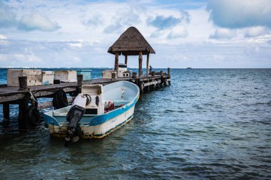 Gündüz meksika şehri boyunca seyahat, kıyı ve deniz suyu manzarası, Meksika 