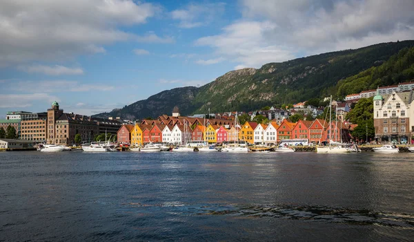 Bergen Noruega Julho Bryggen 2016 Bergen Norway Bryggen Bairro Histórico — Fotografia de Stock