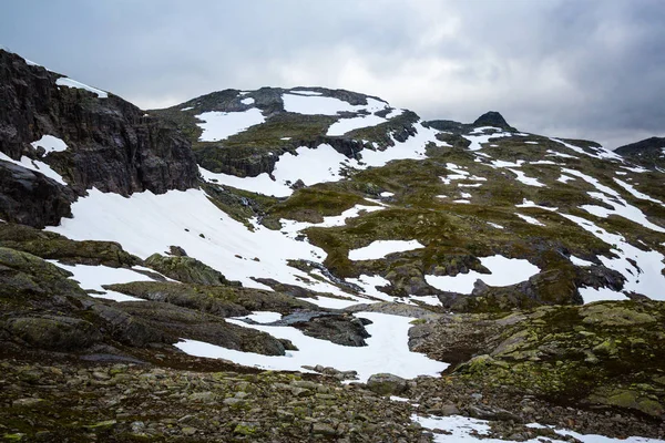 Prachtige Landschap Van Noorse Bergen Weg Naar Trolltunga — Stockfoto