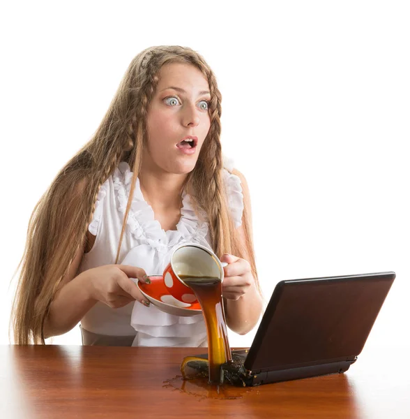 Mujeres Bonitas Derramando Café Cuaderno — Foto de Stock