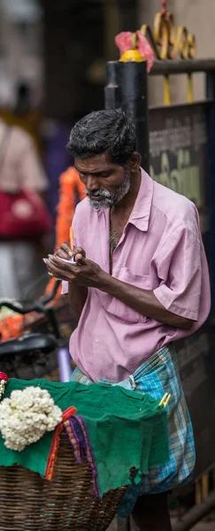 Trichy Inde Février Trader Dans Rue Ville Indienne Février 2013 — Photo