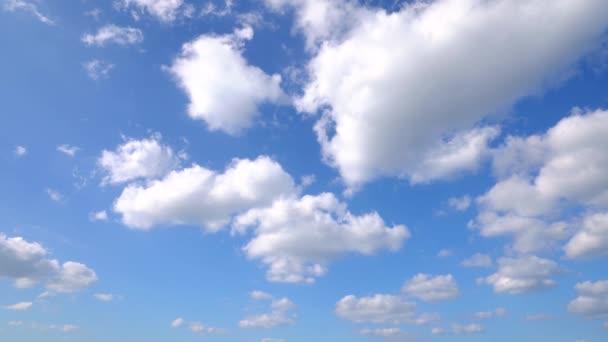 Clear Sky Cloud — Stock Video