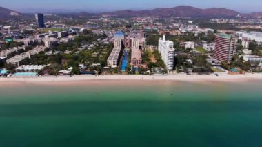 Ariel Hua Hin Prachuap Khiri Khan il, Tayland, kumsalda deniz manzarası görünümü üst Hua hin beach.