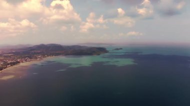 Pattaya, Tayland, kıyı şeridi ve Pattaya deniz hava görünümü güzel deniz manzarası üst görünümü