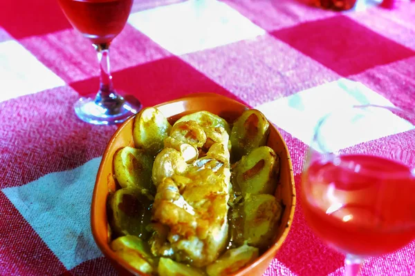 fırında balık ve patates.