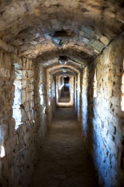 Ukrayna eski taş tonoz