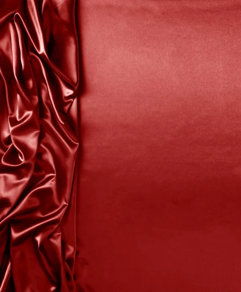 Liso elegante seda vermelha ou textura de cetim — Fotografia de Stock