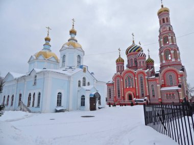 Yeni ve eski yakındır. Tambov. Manastır bölgesi.
