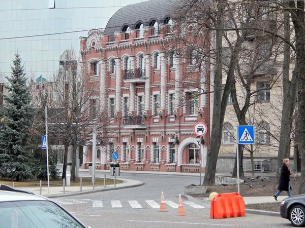 Hus Vladimirskaya Street Kiev — Stockfoto