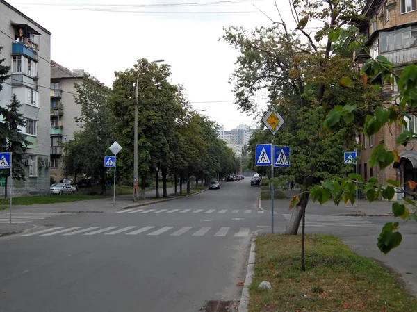 Calle Zaslonova Orilla Izquierda Kiev — Foto de Stock