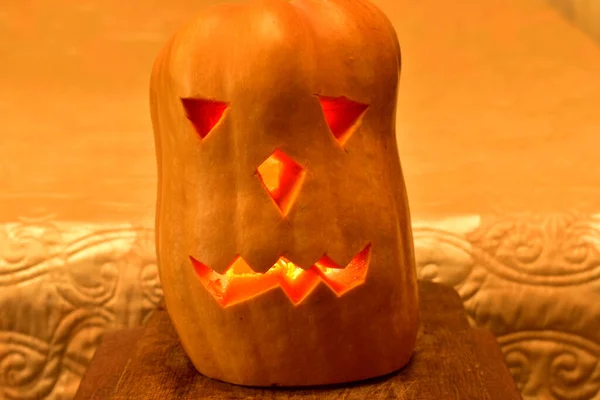 Halloween Symbolem Svátku Čelní Lucerna Vílí Příšery Děsivým Úsměvem — Stock fotografie