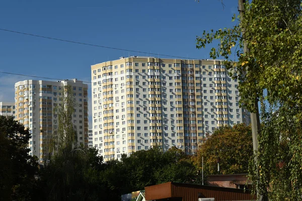 Dans Ville Brovary Beaucoup Bâtiments Grande Hauteur Diverses Architectures — Photo