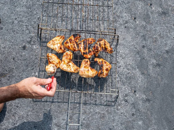 Мясо и куриное барбекю в Стране Басков — стоковое фото