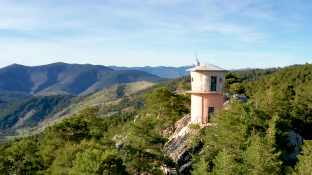 Torre Monitoramento Incêndio Uma Colina Espanha — Vídeo de Stock