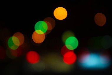 Bulanık gece şehir ışıkları