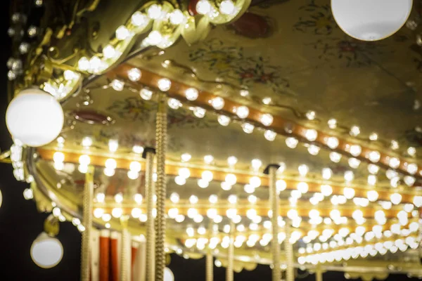 Merry Go yuvarlak ışıklar