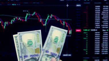Amerikan Doları 'nda para say. Harita değişimindeki para fiyatı, döviz piyasasında ve Forex' te çalış. Fiyat analizleri..