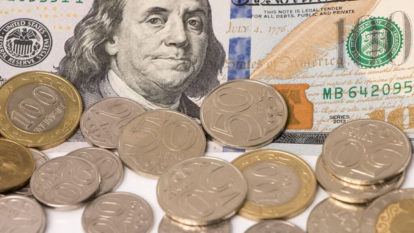 Kazajstán Tenge Dólar Ahorrar Presupuesto Mínimo Subsistencia Canasta Divisas Duales — Foto de Stock