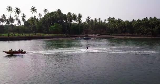 Wakeboarding em Goa — Vídeo de Stock