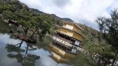 Kinkaku altın köşk Görünümü Kapat