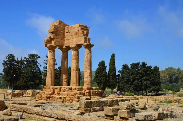 Tapınağı Dioscuri, Agrigento, Sicilya, İtalya