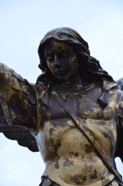 Sardunya Dini Yerler