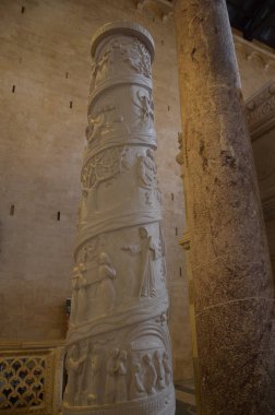 Bari, İtalya 10.01.2015: Bari'nin dini binaları 